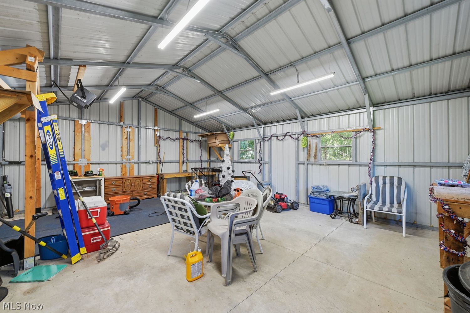 9767 Columbia Road Olmsted Falls OH 44138