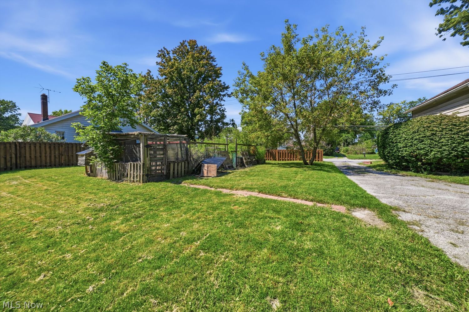 9767 Columbia Road Olmsted Falls OH 44138