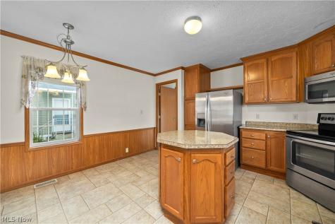 35157 Center Ridge Road North Ridgeville OH 44039