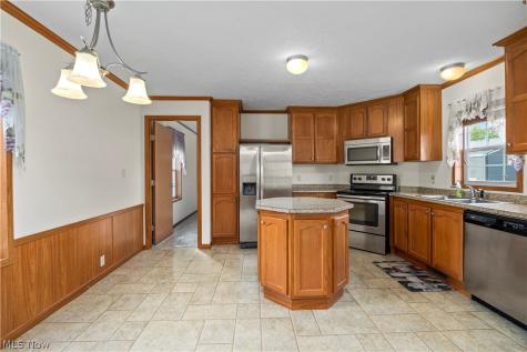 35157 Center Ridge Road North Ridgeville OH 44039