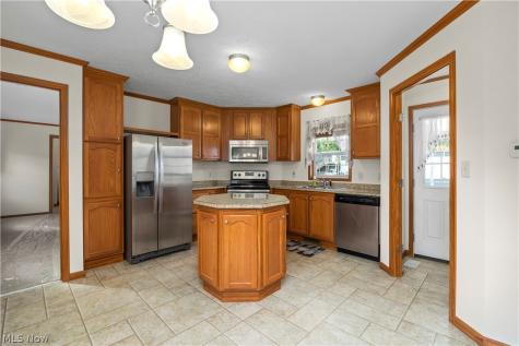 35157 Center Ridge Road North Ridgeville OH 44039