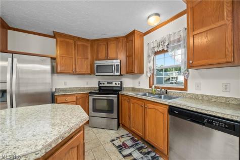 35157 Center Ridge Road North Ridgeville OH 44039