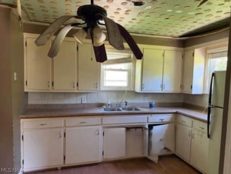 6926 Mckenzie Road Olmsted Falls OH 44138