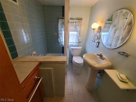 4616 Monticello Boulevard South Euclid OH 44143