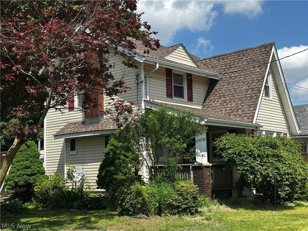 513 W Waterloo Road Akron OH 44314