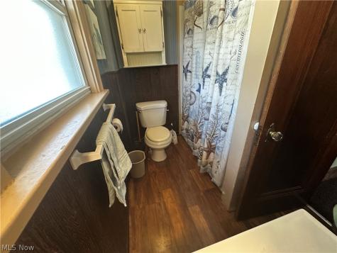 513 W Waterloo Road Akron OH 44314