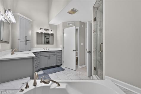 25370 Letchworth Road Beachwood OH 44122