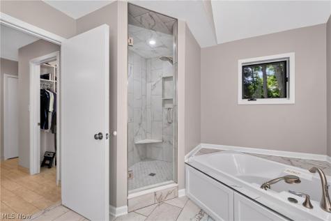 25370 Letchworth Road Beachwood OH 44122