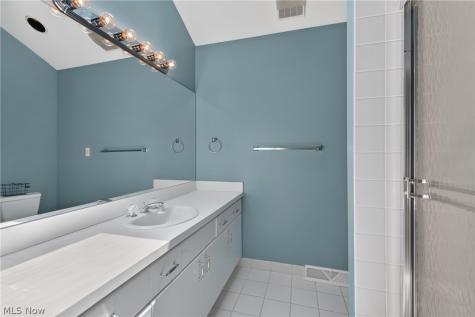 25370 Letchworth Road Beachwood OH 44122