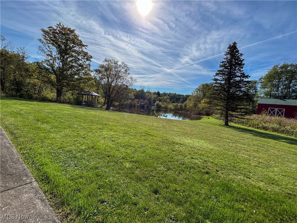 1115 Scoville North Road Vienna OH 44473