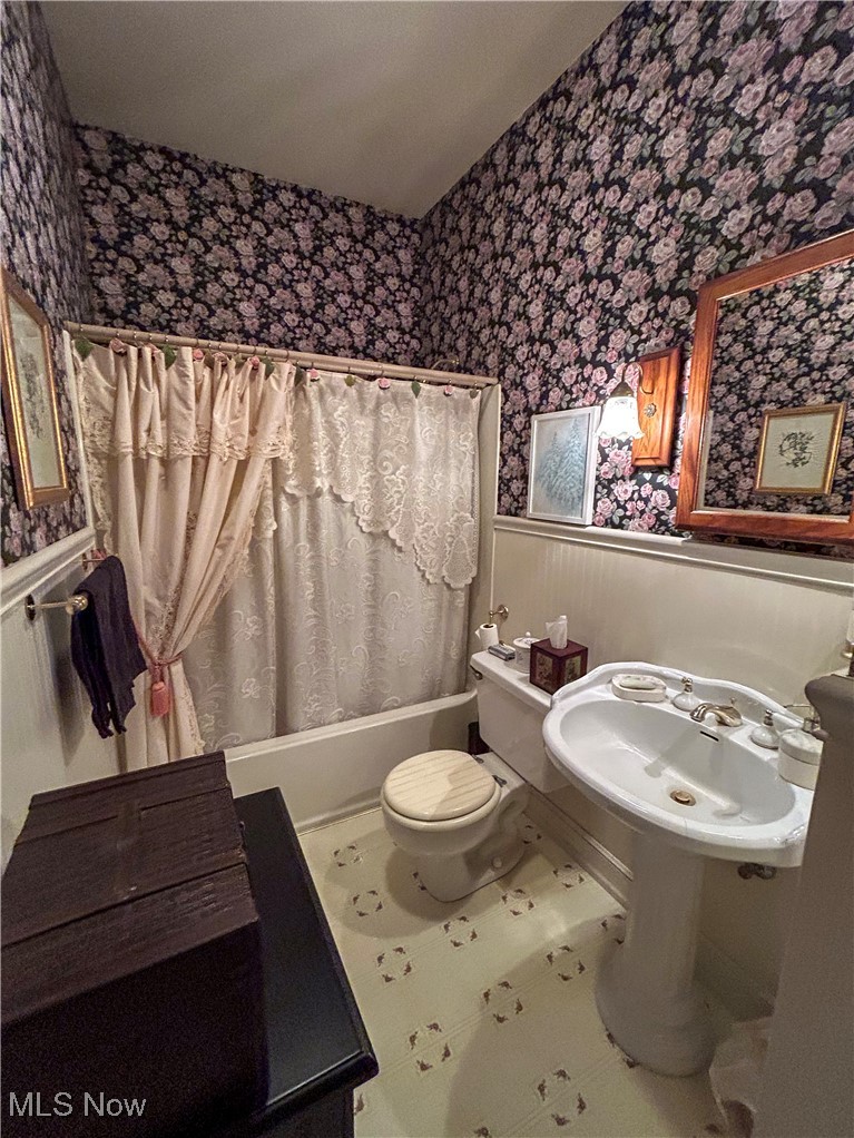 1115 Scoville North Road Vienna OH 44473