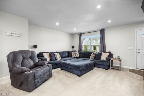 4741 Olivia Way Lorain OH 44053