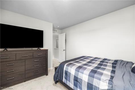 4741 Olivia Way Lorain OH 44053