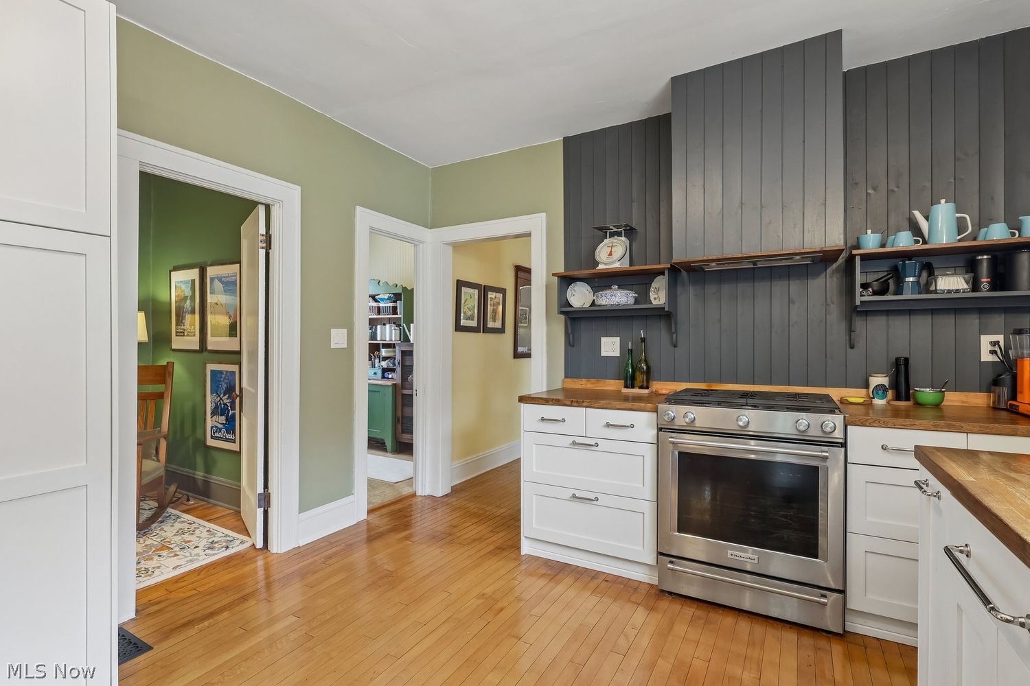 2103 W 11th Street Cleveland OH 44113