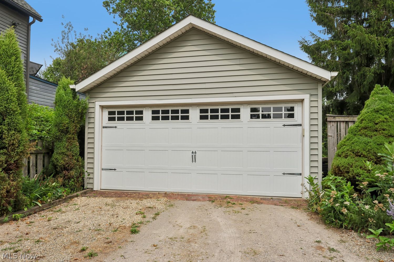 2103 W 11th Street Cleveland OH 44113
