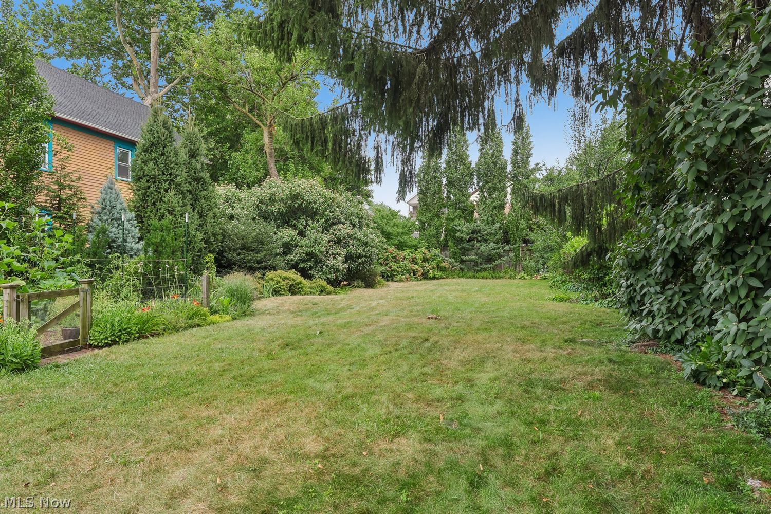 2103 W 11th Street Cleveland OH 44113