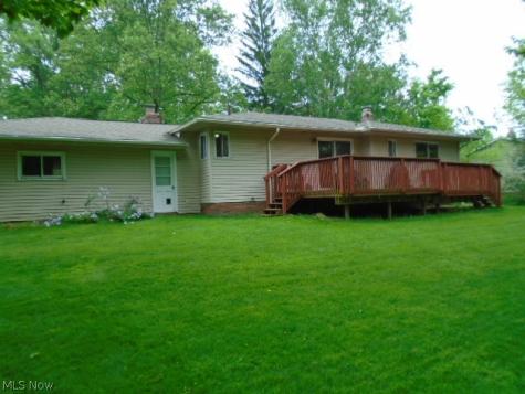 9394 Ledge Acres Drive Macedonia OH 44056