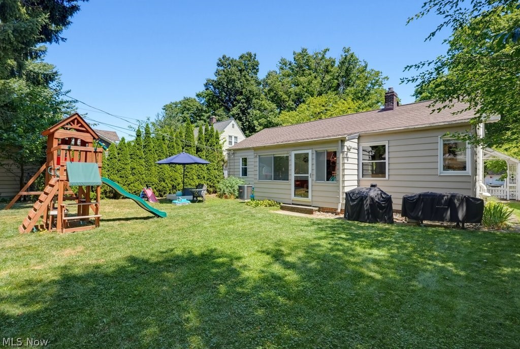 4526 W 228th Street Fairview Park OH 44126