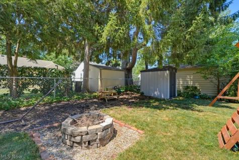 4526 W 228th Street Fairview Park OH 44126