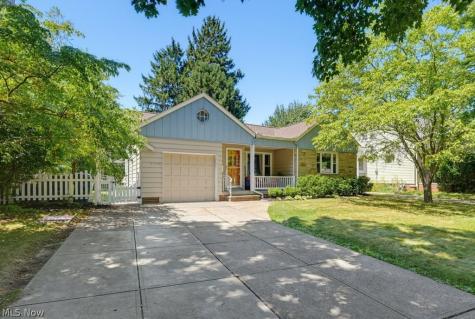 4526 W 228th Street Fairview Park OH 44126