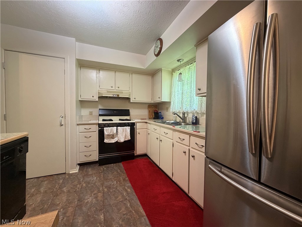 36 Westvue Drive Tallmadge OH 44278