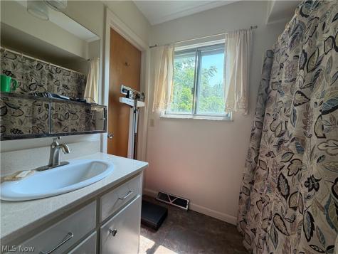 36 Westvue Drive Tallmadge OH 44278