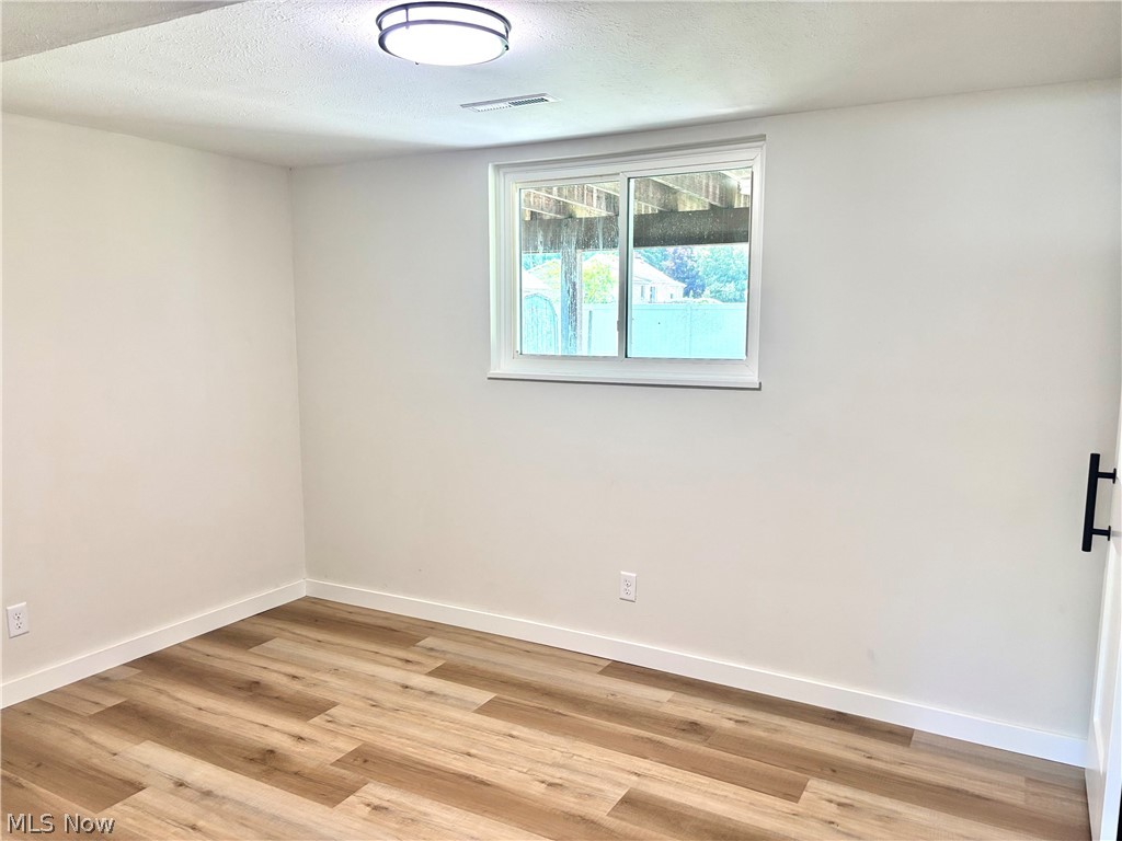21113 Willow Lane Strongsville OH 44149