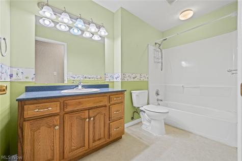 928 Andrews Road Medina OH 44256