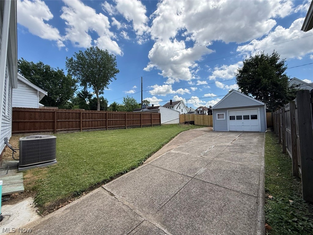 8314 Vineyard Avenue Cleveland OH 44105