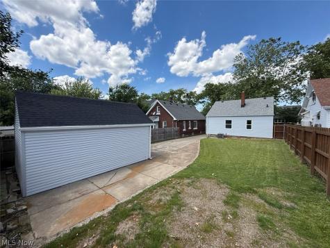 8314 Vineyard Avenue Cleveland OH 44105