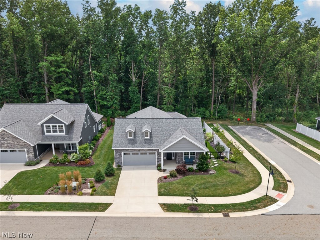 2060 Hawthorn Court Green OH 44720