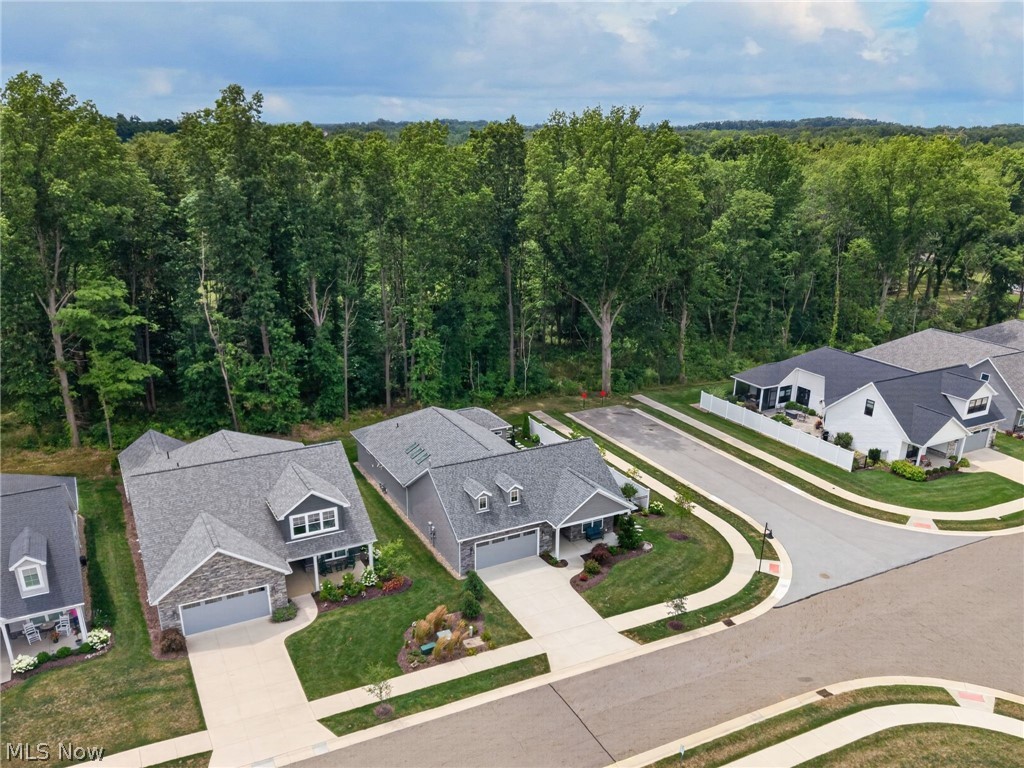 2060 Hawthorn Court Green OH 44720