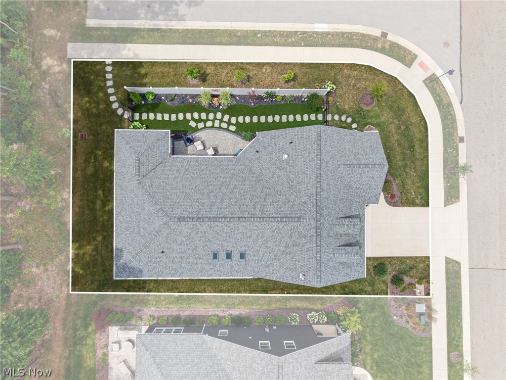 2060 Hawthorn Court Green OH 44720
