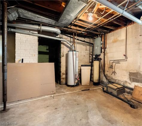 4116 Middlebranch Avenue NE Canton OH 44705