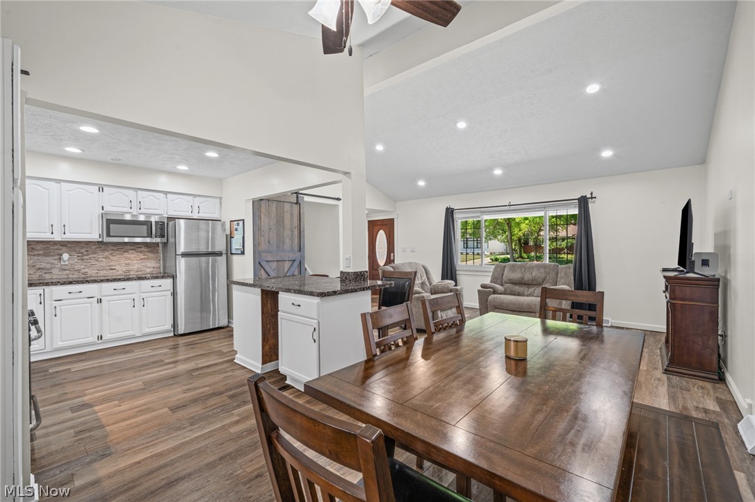 1253 Golden Gate Boulevard Mayfield Heights OH 44124