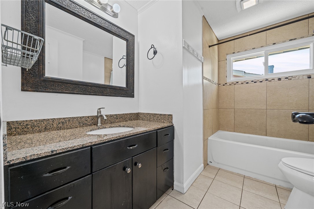 1253 Golden Gate Boulevard Mayfield Heights OH 44124