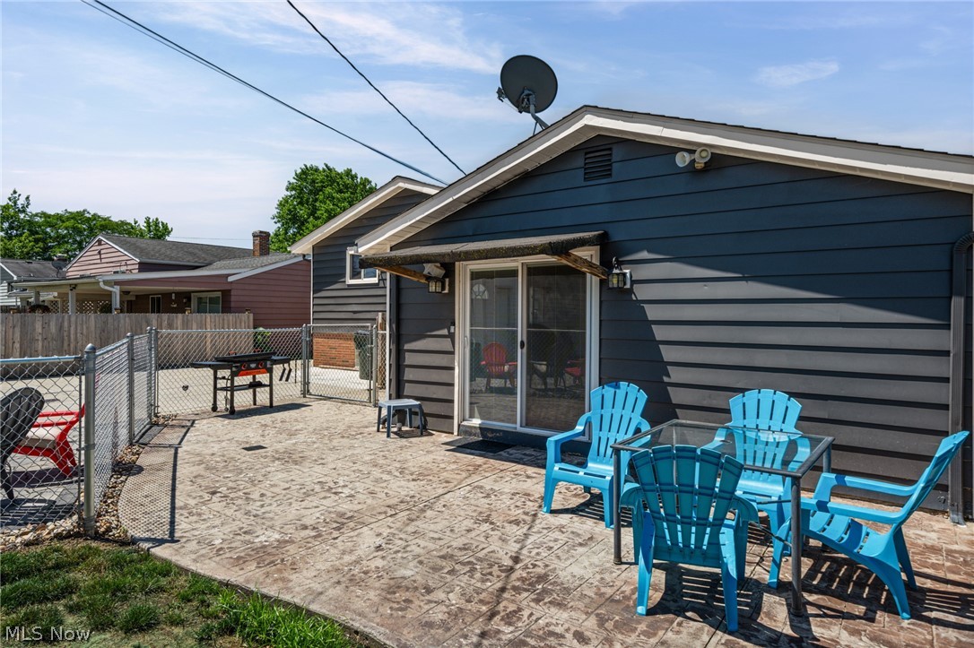 1253 Golden Gate Boulevard Mayfield Heights OH 44124