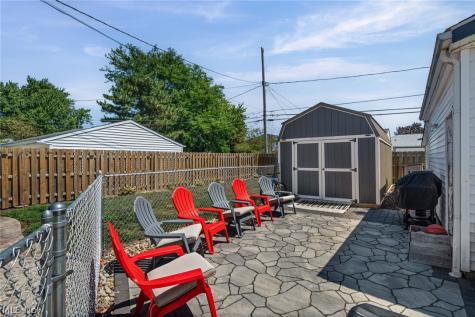 1253 Golden Gate Boulevard Mayfield Heights OH 44124