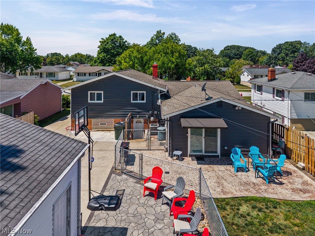 1253 Golden Gate Boulevard Mayfield Heights OH 44124