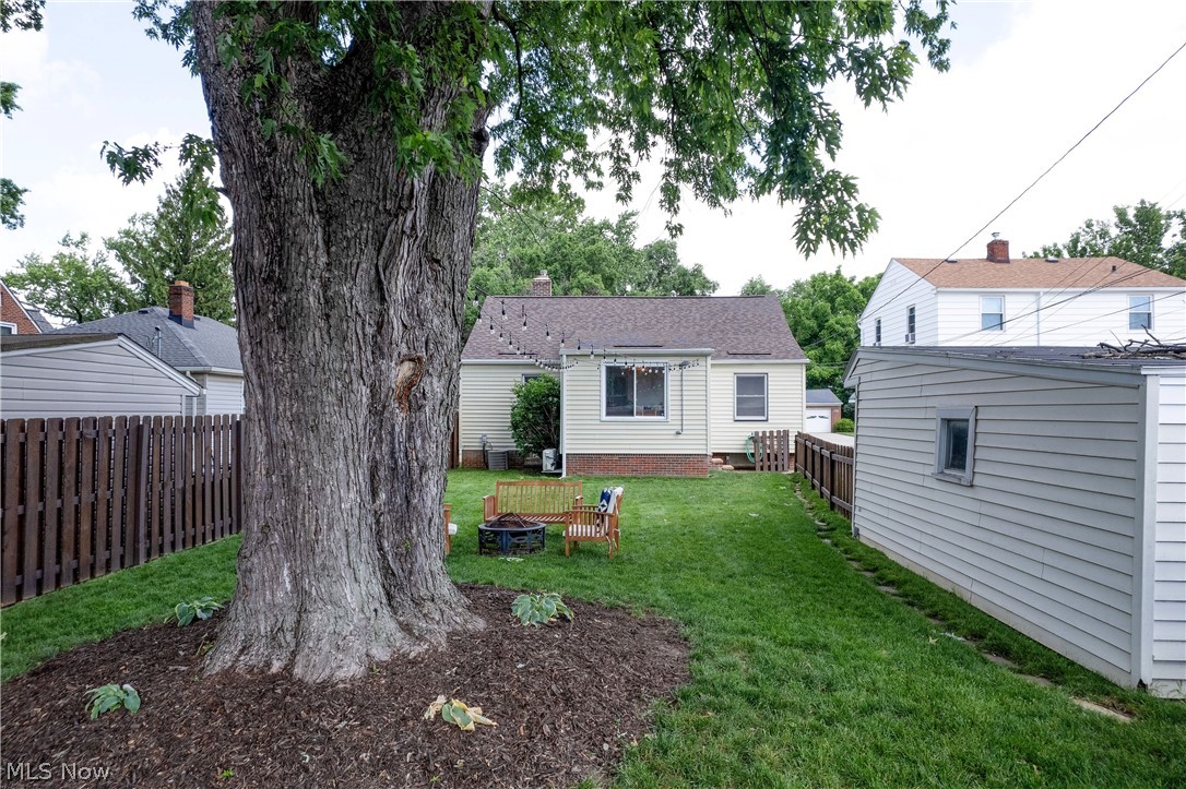 8111 Thornton Drive Parma OH 44129