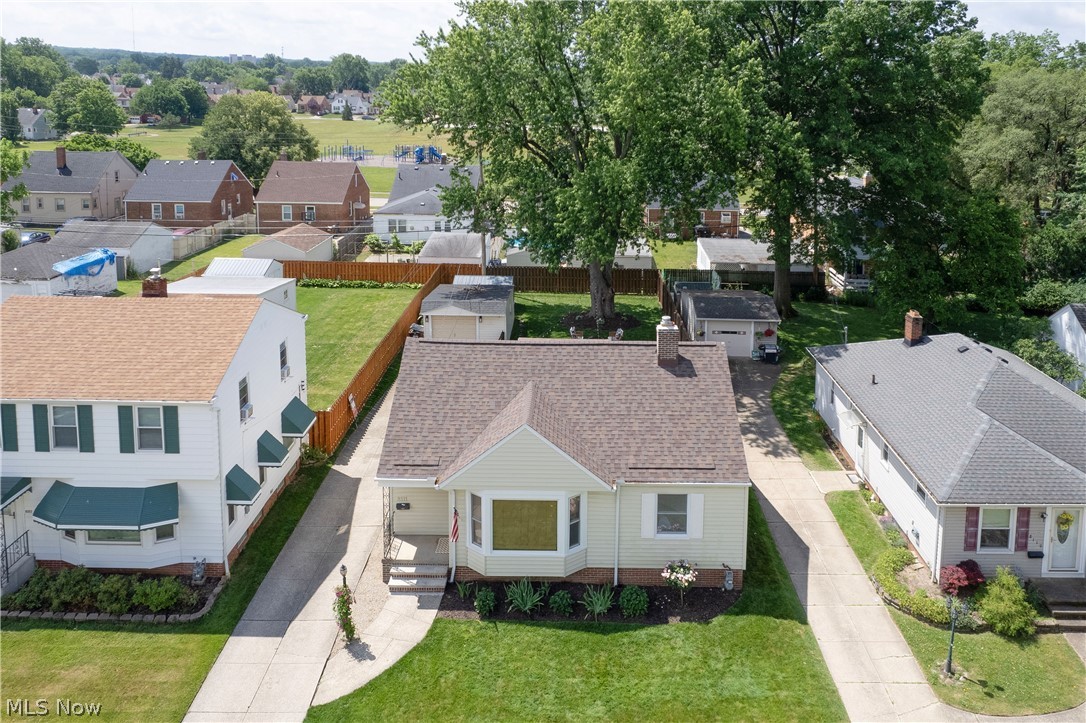 8111 Thornton Drive Parma OH 44129