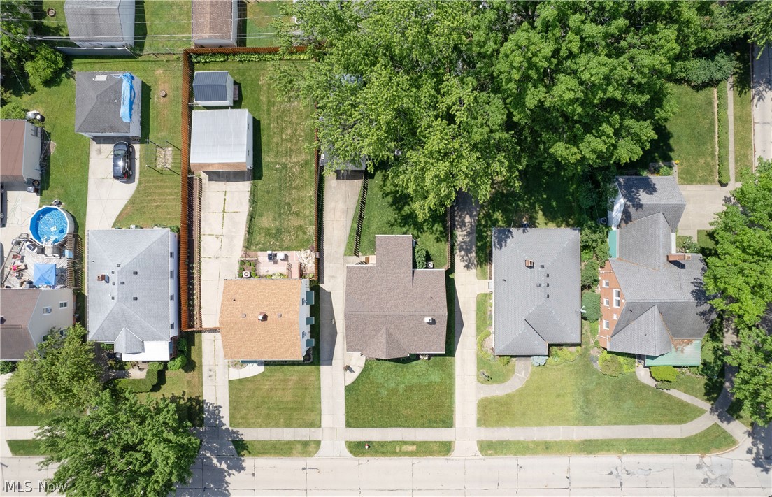 8111 Thornton Drive Parma OH 44129