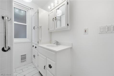 3314 W 130th Street Cleveland OH 44111