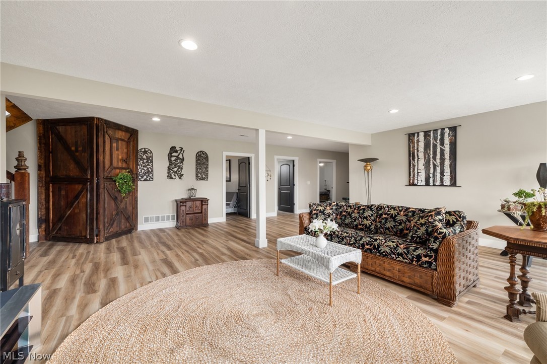 1258 Township Road 1453 Ashland OH 44805