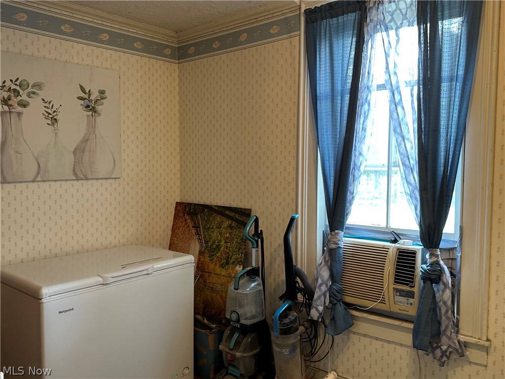 97 W Jefferson Street Jefferson OH 44047