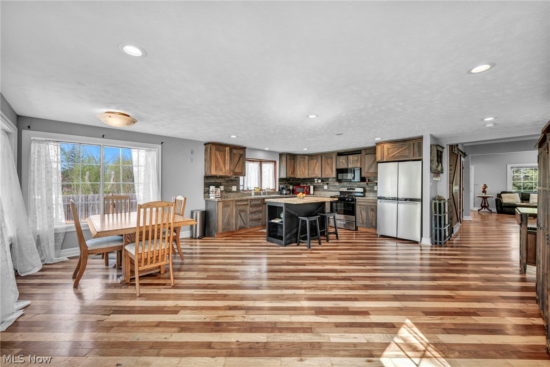 2160 Boston Road Hinckley OH 44233