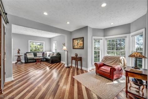 2160 Boston Road Hinckley OH 44233