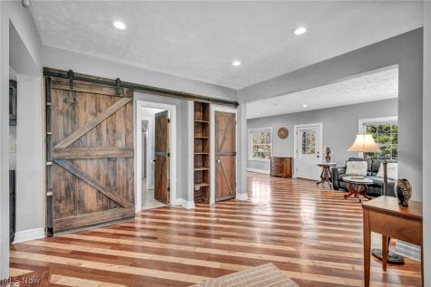 2160 Boston Road Hinckley OH 44233