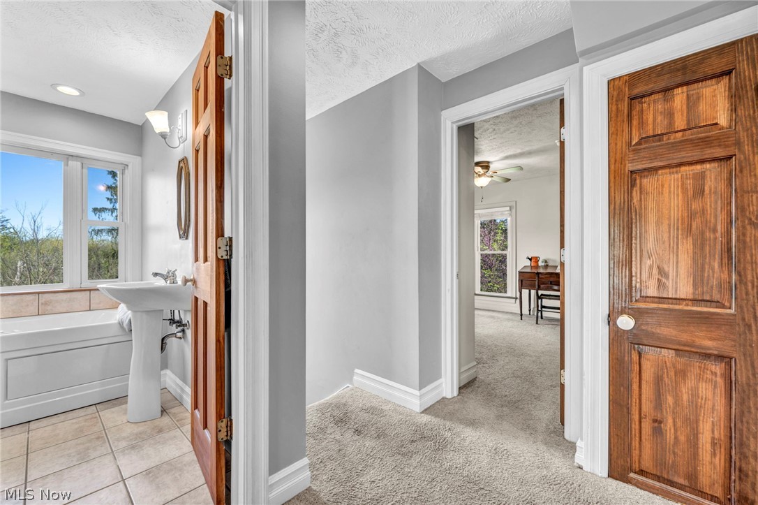 2160 Boston Road Hinckley OH 44233
