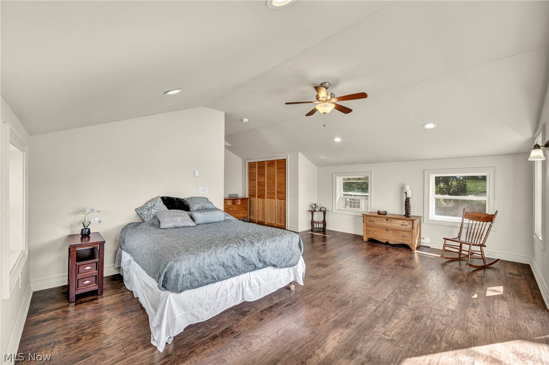 2160 Boston Road Hinckley OH 44233
